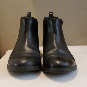 Women's Clarks boots